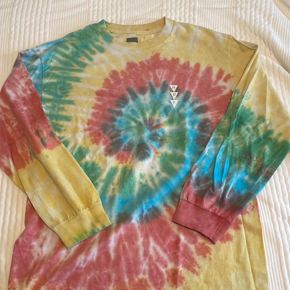 HUF shirt